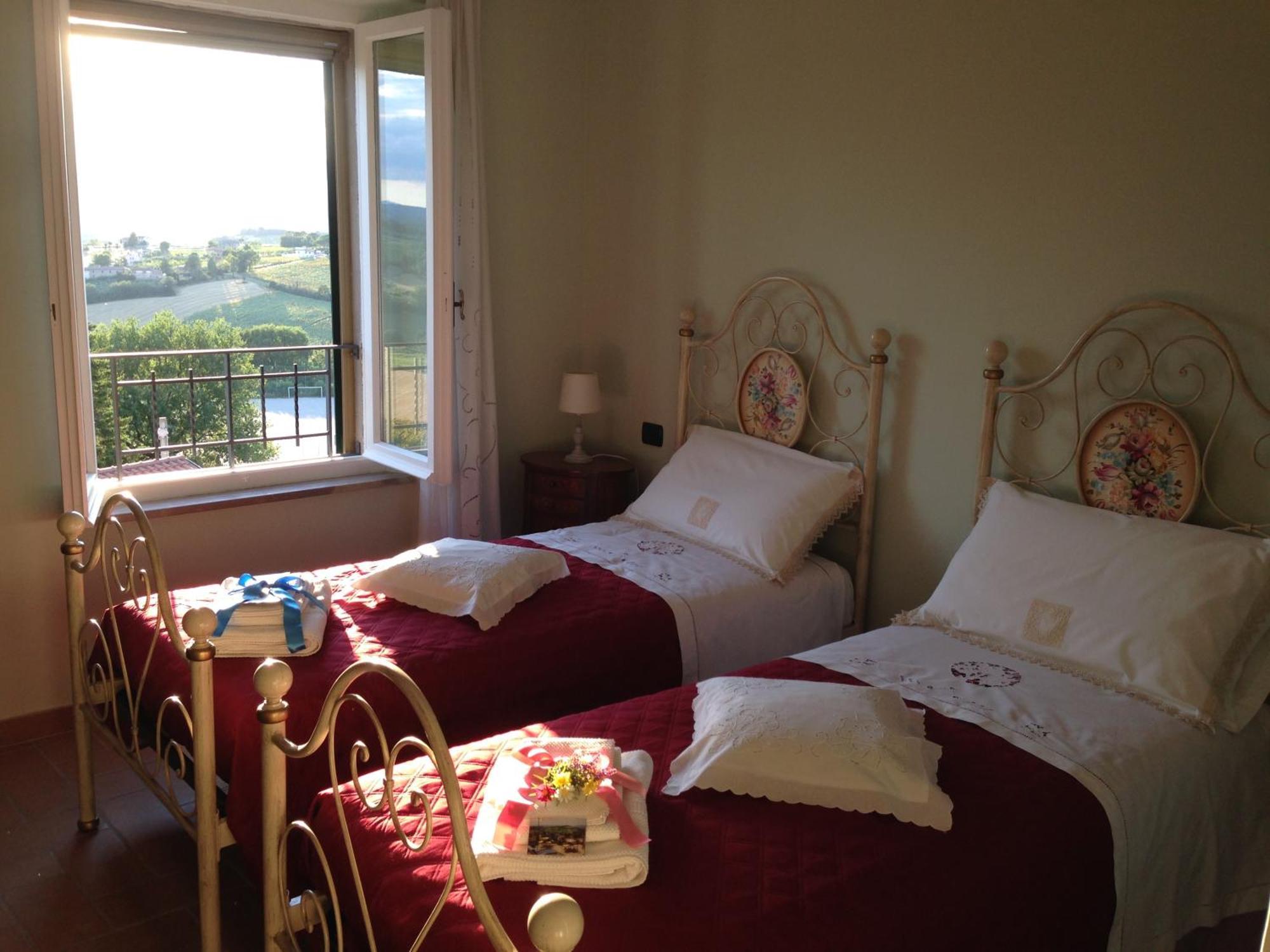 Bed and Breakfast La Terrazza Fio...Rita Ripa Экстерьер фото